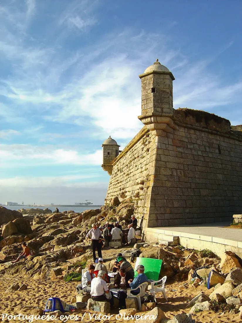 Castelo do Queijo junto à Praia do Molhe, Porto